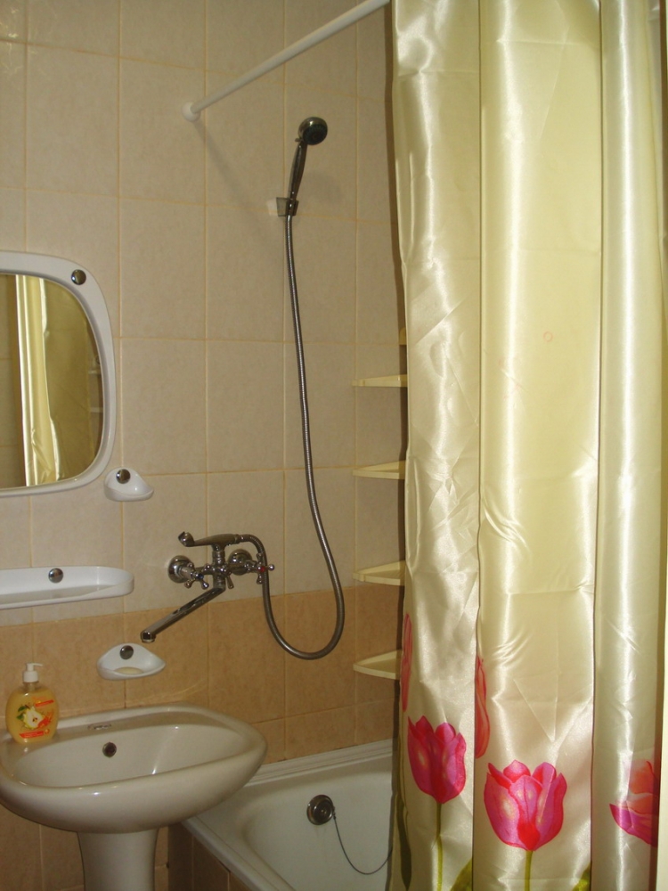 Уютная 2-х-комнатная квартира в центре города #4