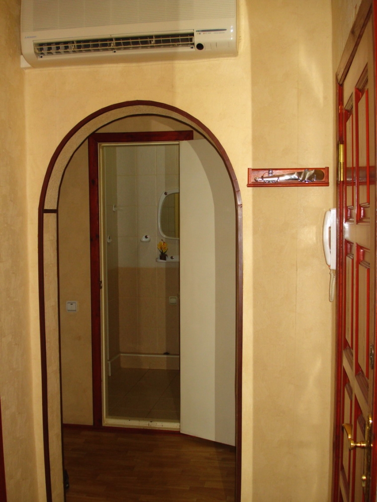 Уютная 2-х-комнатная квартира в центре города #6