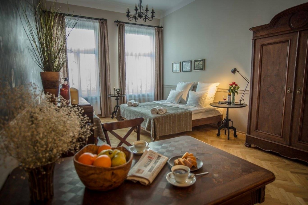 Трехкомнатная квартира в историческом центре #15