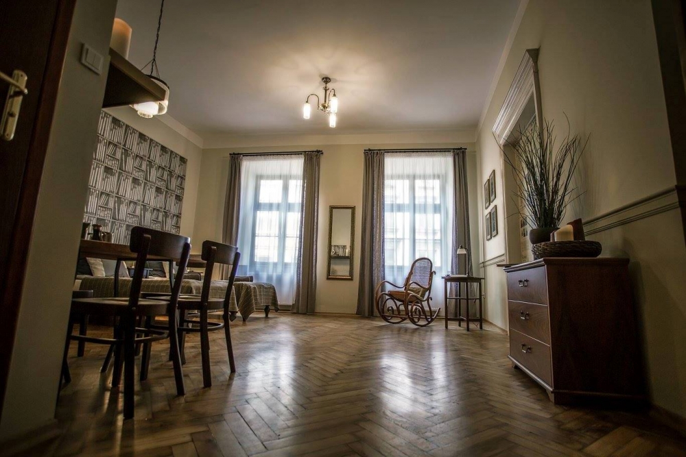 Трехкомнатная квартира в историческом центре #17