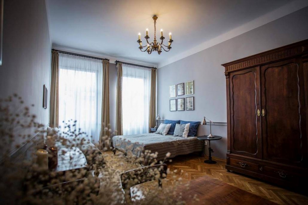 Трехкомнатная квартира в историческом центре #19