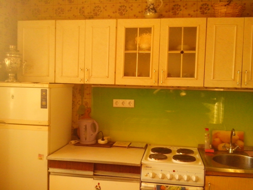 Двухкомнатная раздельная квартира посуточно в Киев... #4