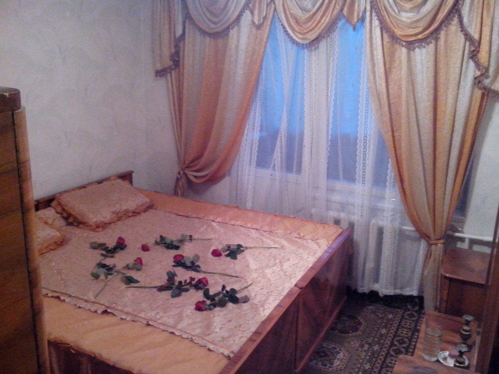 Двухкомнатная раздельная квартира посуточно в Киев... #5