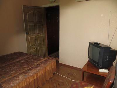 Трехкомнатная квартира в центре города #6