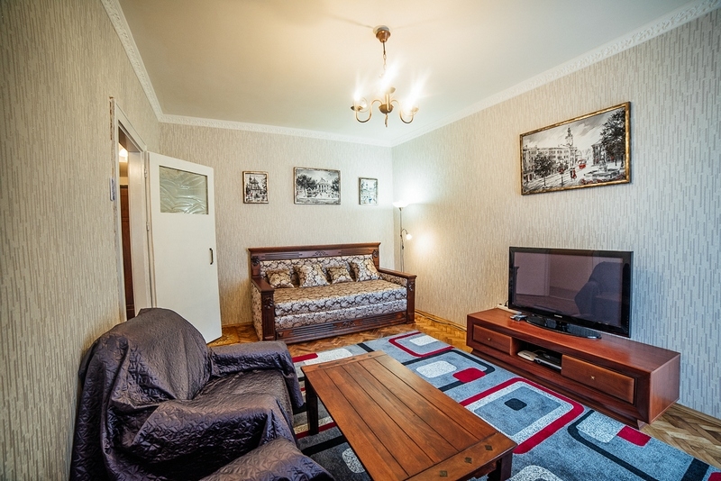 Уютная 2-ком.кв в центре города #8