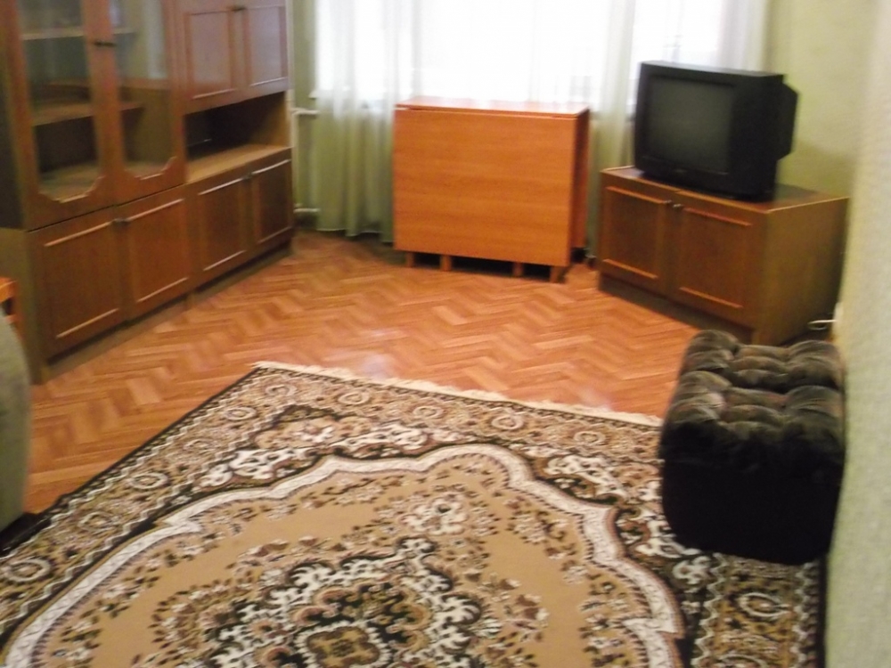 2 комнатная квартира с кондиционером в центре #14