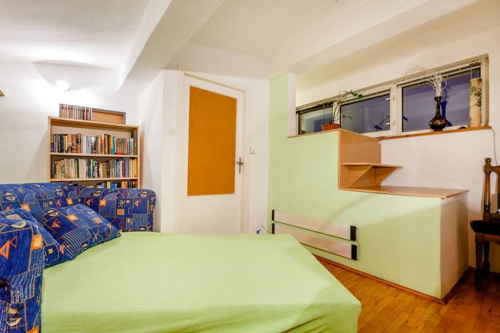 Колорит цвета и уюта в центре Львова #6