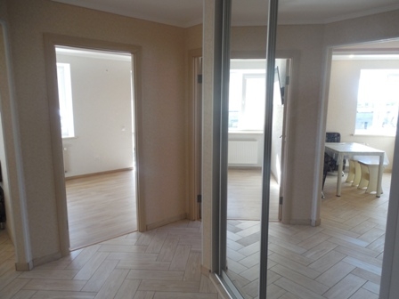 Двохкімнатна квартира у центрі Трускавця #9