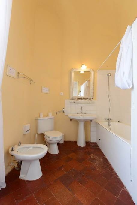 Все для вашего комфорта в этой двухкомнатной кварт... #3