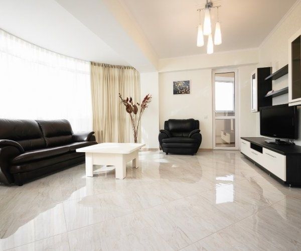 Тандем белого и глубокий красный #4