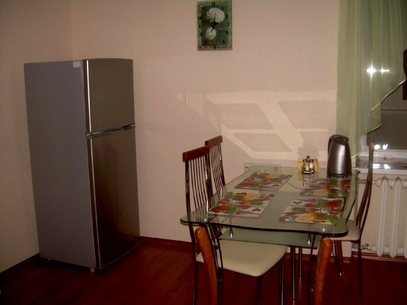 Квартира посуточно в новом доме, ТЦ «Конкорд» #3