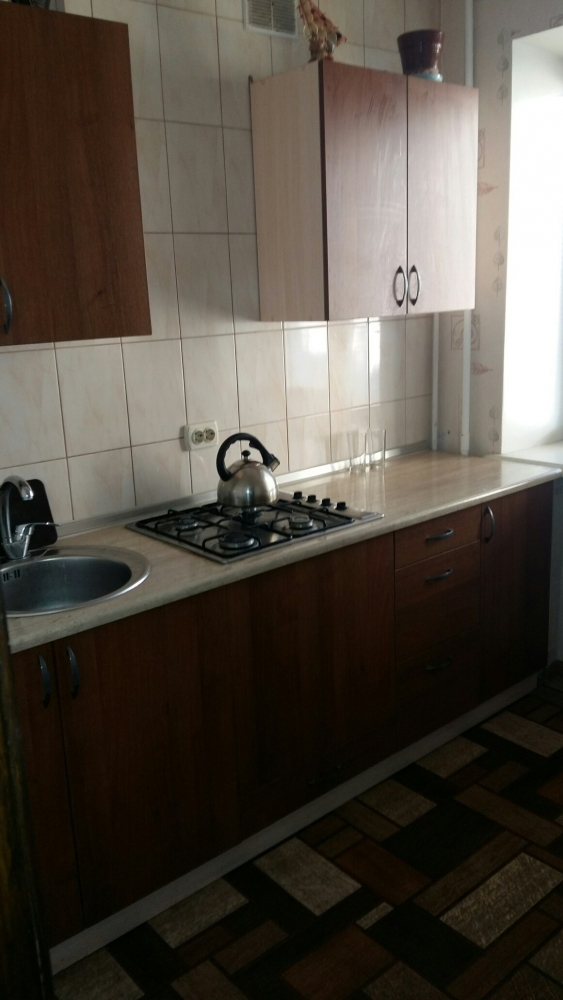 Квартира возле отеля Украина #9