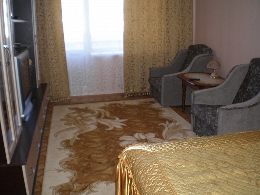 Сдам посуточно, почасово без посредников 1-но комн... #6