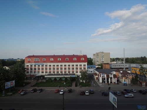 Двухкомнатная напротив входа в курорт #2