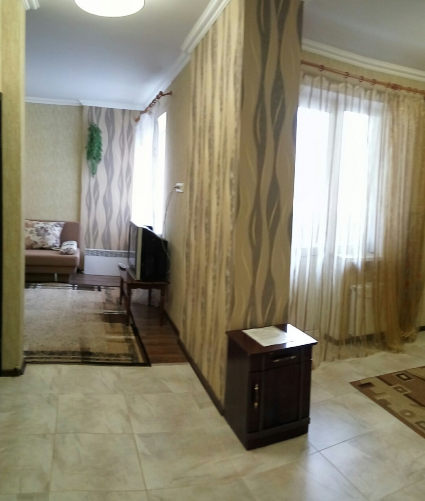 Киев, Березняки, на берегу озера Тельбин #3