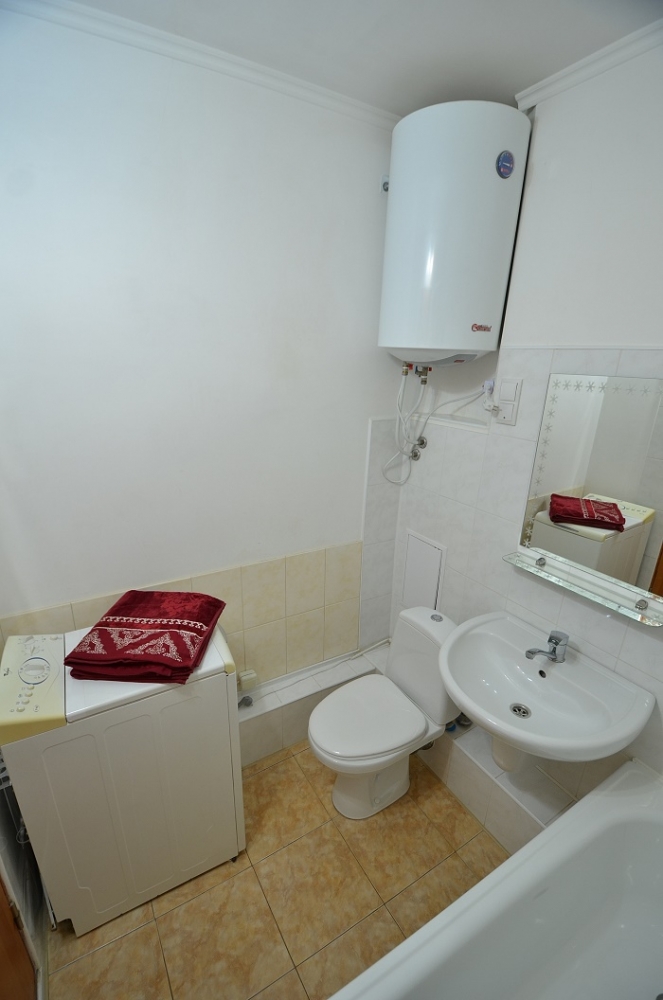 Уютная квартира посуточно #6