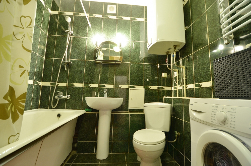 Квартира люкс класса в самом центре города посуточ... #9