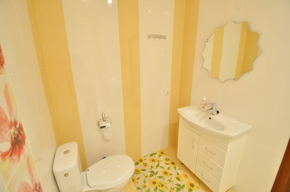 Посуточно квартира люкс класса в самом центре горо... #3