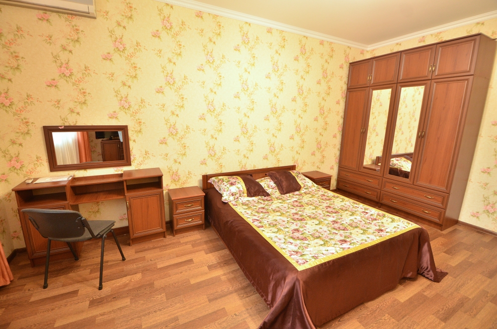 Посуточно квартира люкс класса в самом центре горо... #9