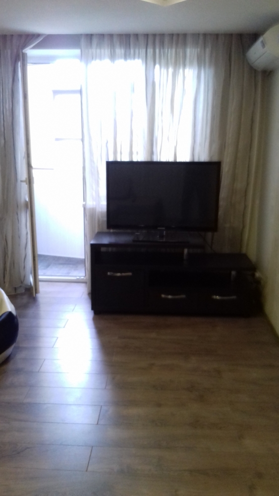 Сдам 1 комн. кв. на Одесской с евроремонтом #7