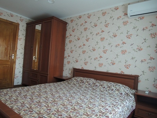 2к/к в самом центре, напротив курортных ворот #4