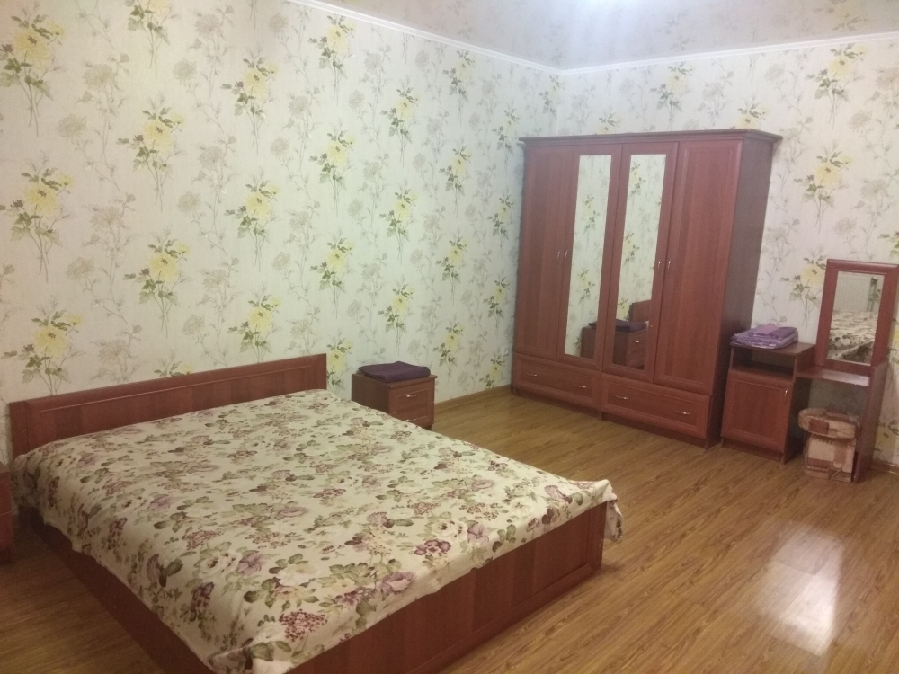 2-к квартира посуточно Набережный квартал #10