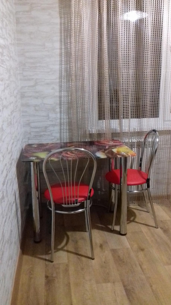 Шикарная квартира с евроремонтом рядом с метро #3