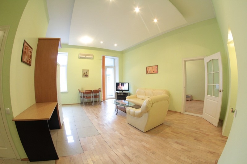 2-комнатная квартира-студия посуточно #4