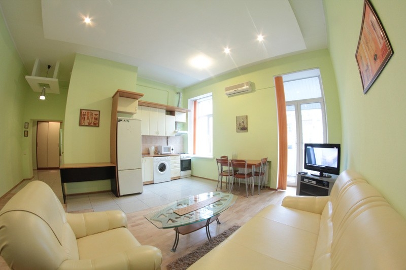 2-комнатная квартира-студия посуточно #6