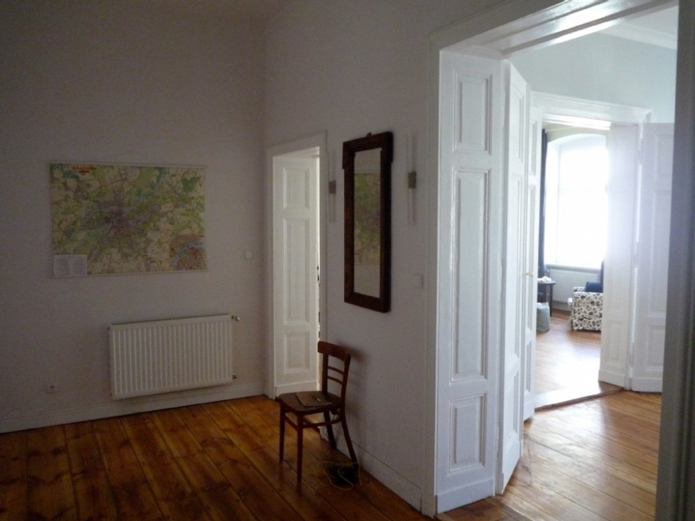 Возле главных достопримечательностей #9