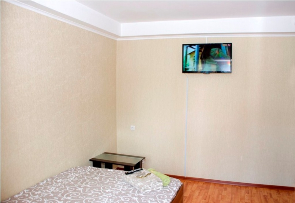 1-к.квартира посуточно в Киеве, ул. Героев Днепра... #10