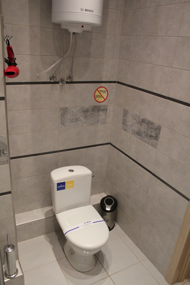 2-к. квартира на сутки в Киеве, ул. Петра Калнышев... #8