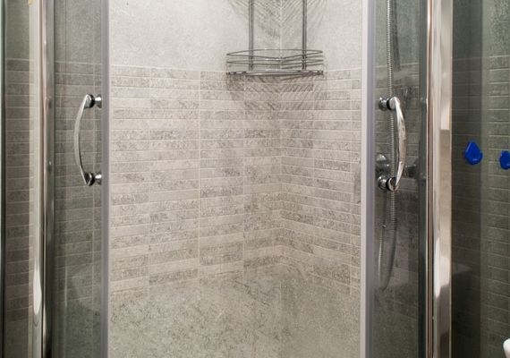 2-к. квартира на сутки в Киеве. ул. Зои Гайдай 9а #4