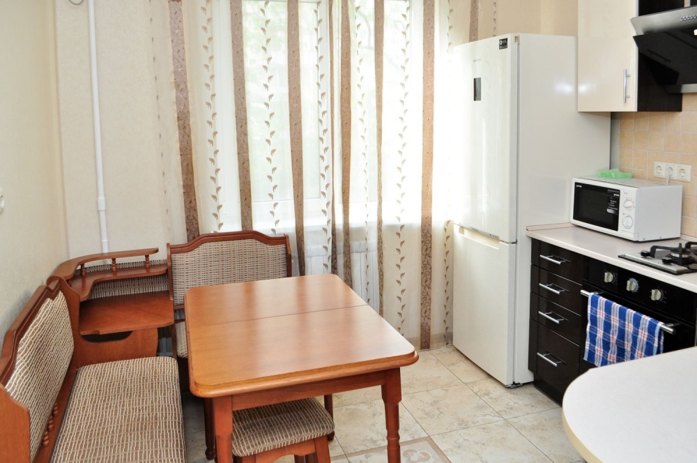 2-к. квартира на сутки в Киеве. ул. Героев Днепра... #12