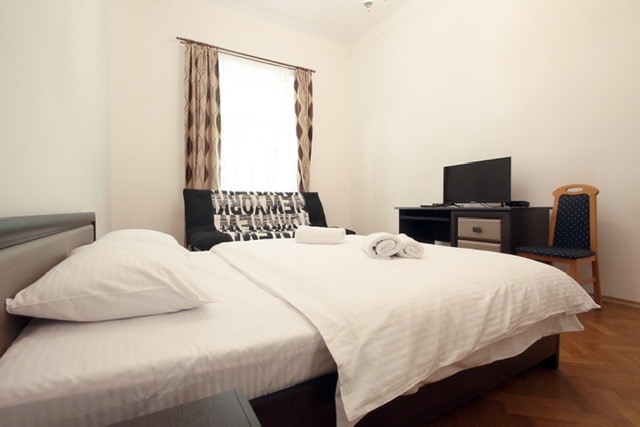 Deluxe Apartments, затишна квартира в центрі Львов... #6