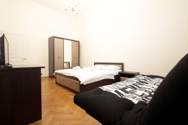 Deluxe Apartments, затишна квартира в центрі Львов... #17