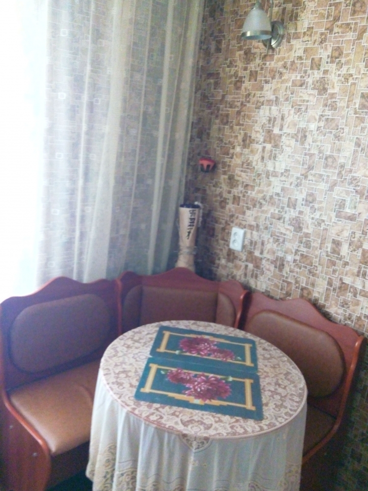 1 ком. квартира посуточно в центре Бердянска #3