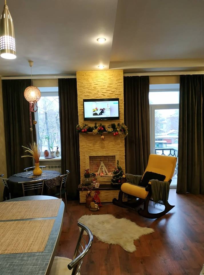 2х-комнатная студия с креслом-качалкой и отдельной... #8