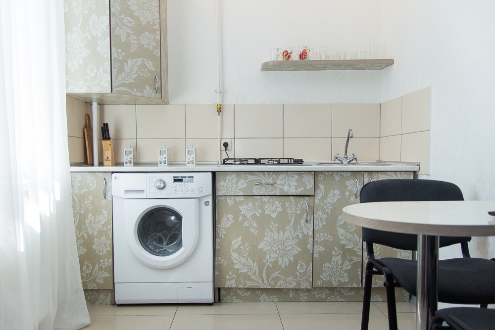 Р-н Дружбы и площади Независимости. Евроремонт. Но... #6