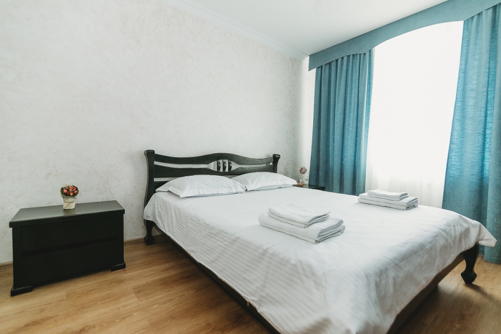 Люкс 2 комнаты. Центр. Новострой. 6 спальных мест.... #12