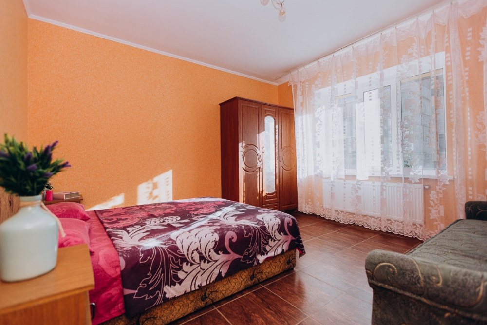 2 комн. 8 спальных мест. Новострой. Док 2 и 3 груп... #10