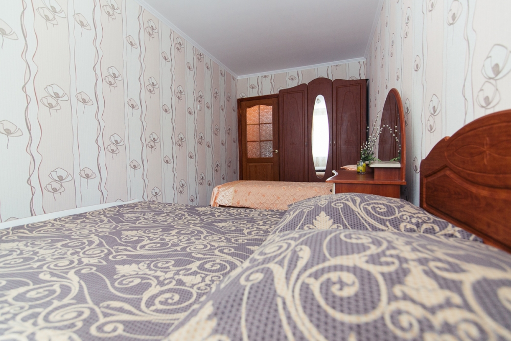 2 комн. ТРЦ Мануфактура. 6 спальных мест. От хозяй... #9