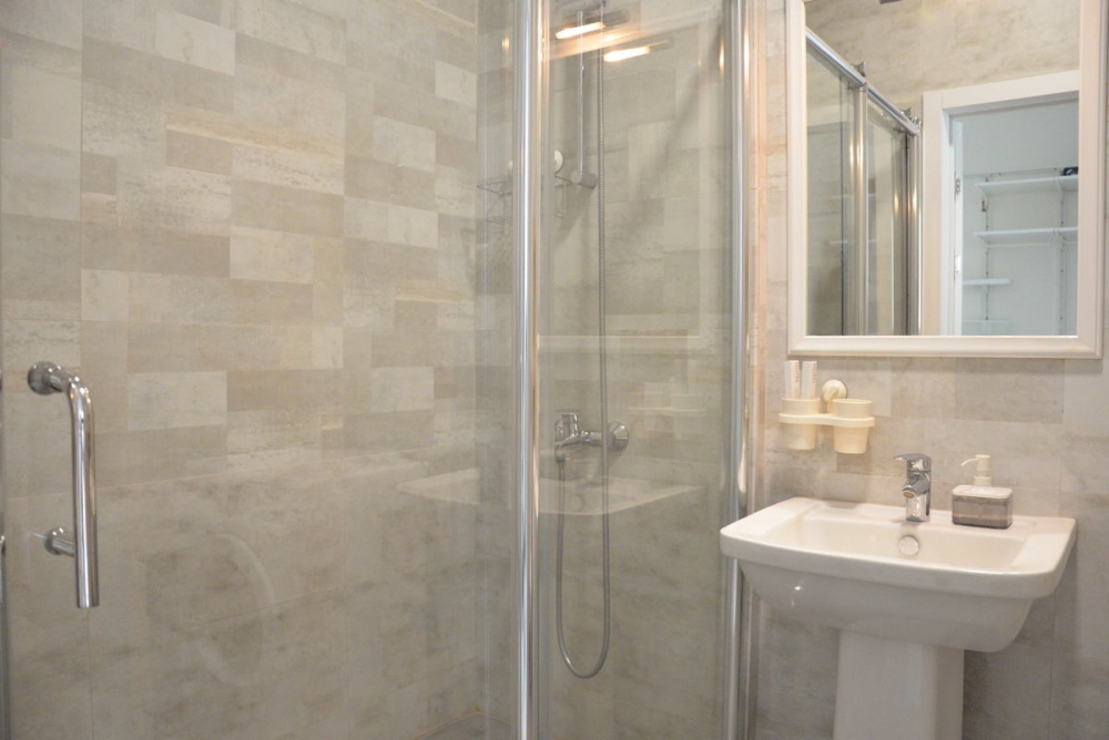 Сдаётся посуточно 1-к квартира пр. А. Поля #5