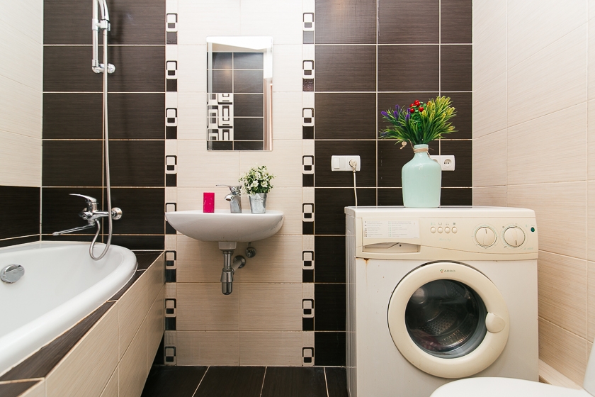 2 комнаты. Центр. Соборная. ТЦ Киев. Посуточно, по... #2