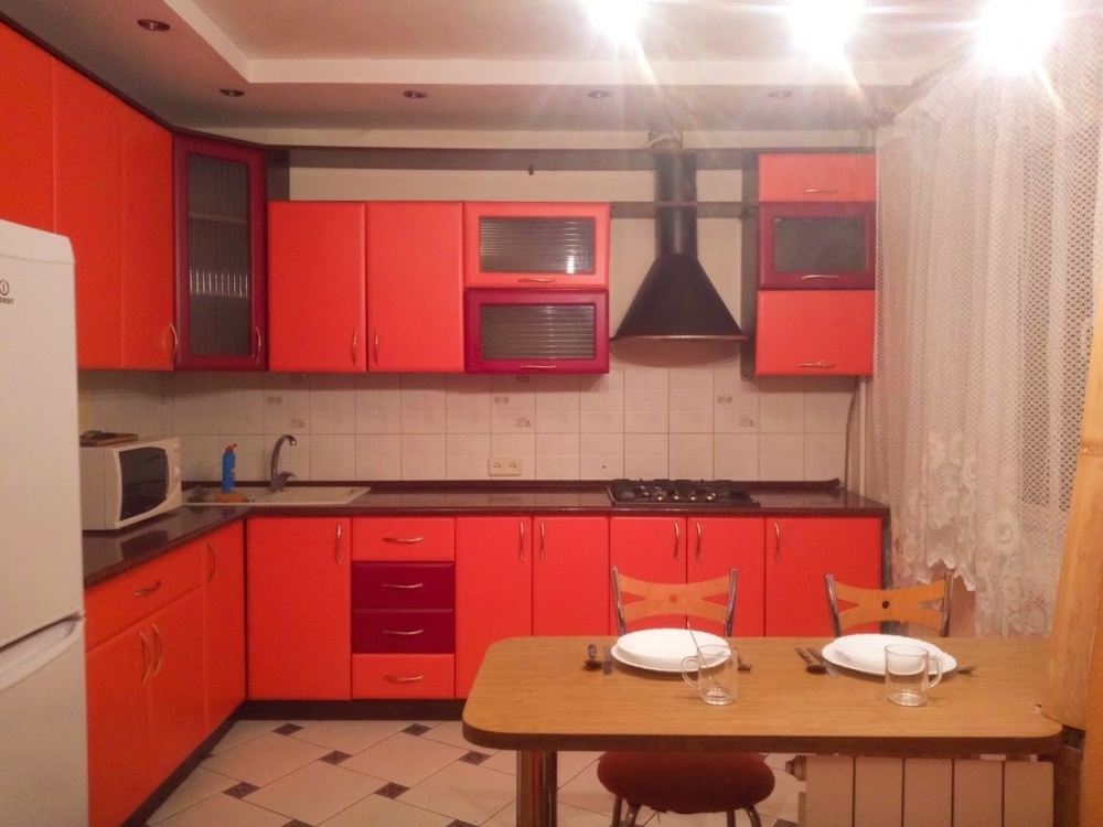 ПОСУТОЧНО, ПОЧАСОВО, НА НОЧЬ #3