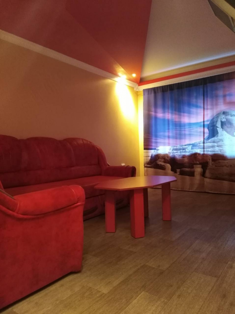 Сдам посуточно или почасово квартиру в центре горо... #2