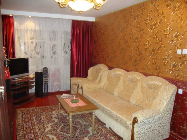 Двухкомнатная квартира посуточно, вид на море #2