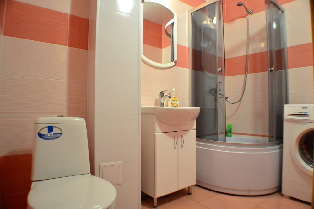 Автовокзал, вокзал ж/д, просп. Д.Яворницкого #7