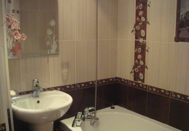 Посуточно большая квартира сразу возле метро 4 спа... #4