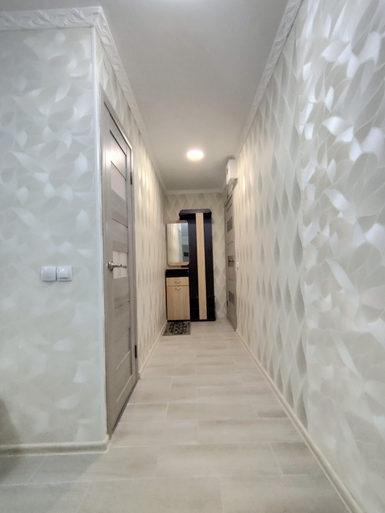 Отличная квартира в центре Ушакова с евро ремонтом #2